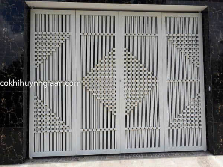 CỦA CỔNG 4 CÁNH