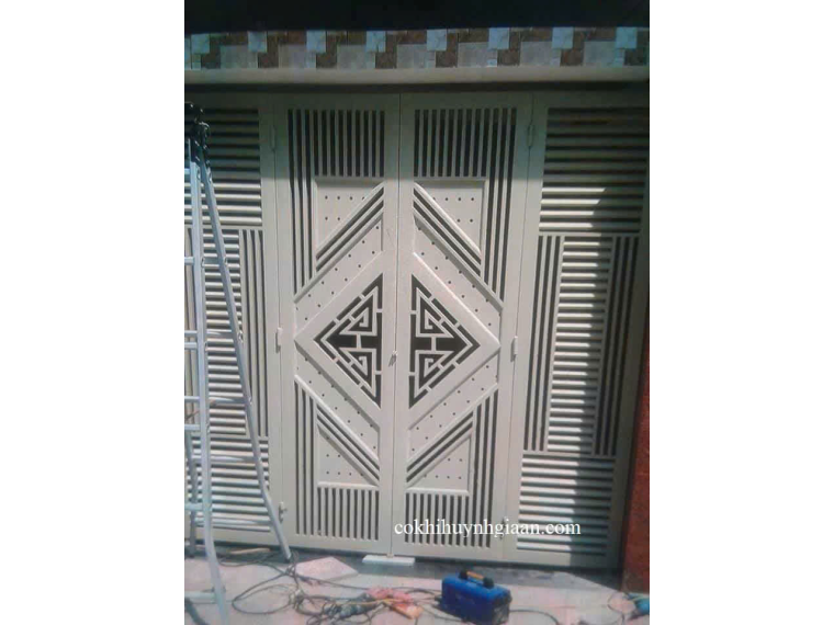 CỦA CỔNG 4 CÁNH