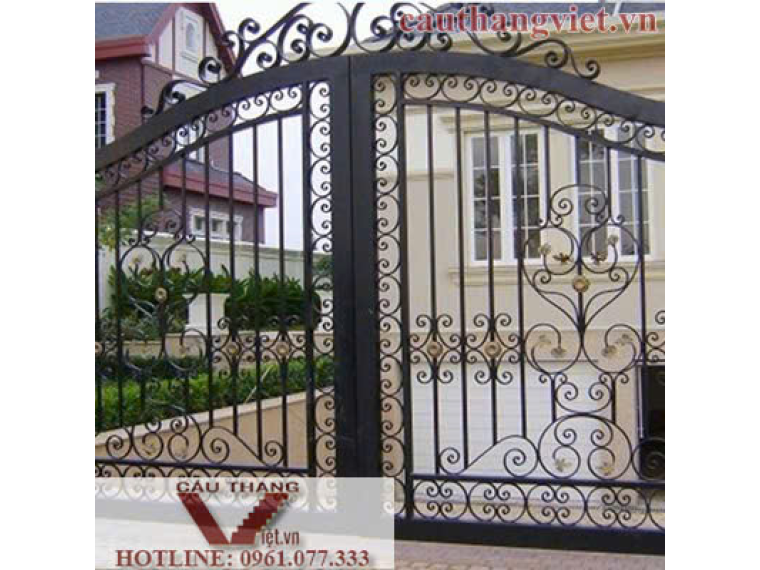 CỬA CỔNG 2 CÁNH CỔ ĐIỂN