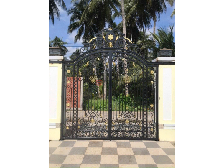 CỬA CỔNG 2 CÁNH CỔ ĐIỂN