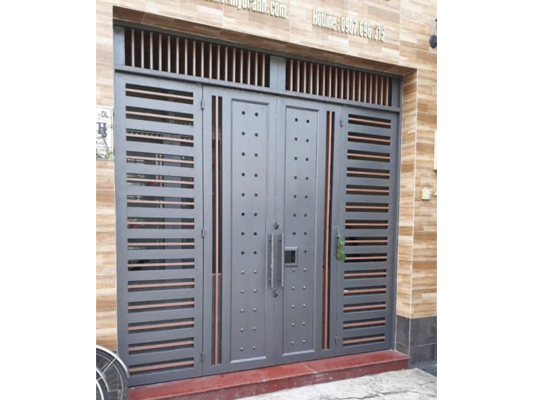 CỬA CỔNG 2 CÁNH CỔ ĐIỂN