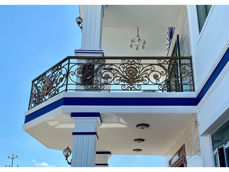 LAN CAN SẮT MỸ THUẬT