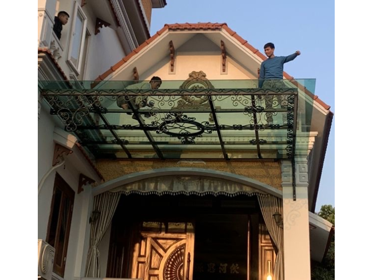 MÁI KÍNH SẮT MỸ THUẬT