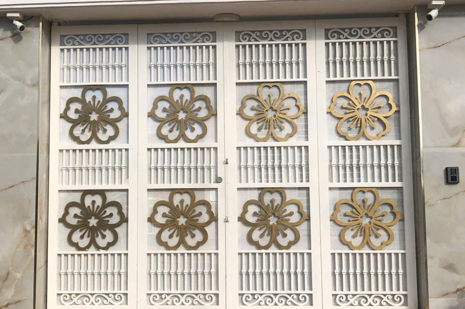 CỬA CỔNG 2 CÁNH LỚN