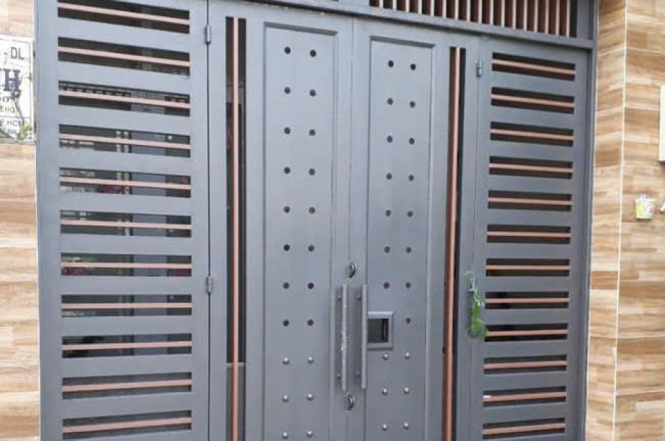 CỬA CỔNG 2 CÁNH CỔ ĐIỂN
