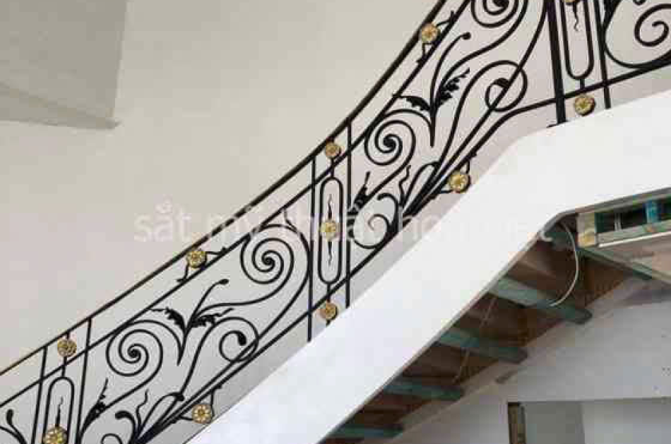 CẦU THANG SẮT MỸ NGHỆ