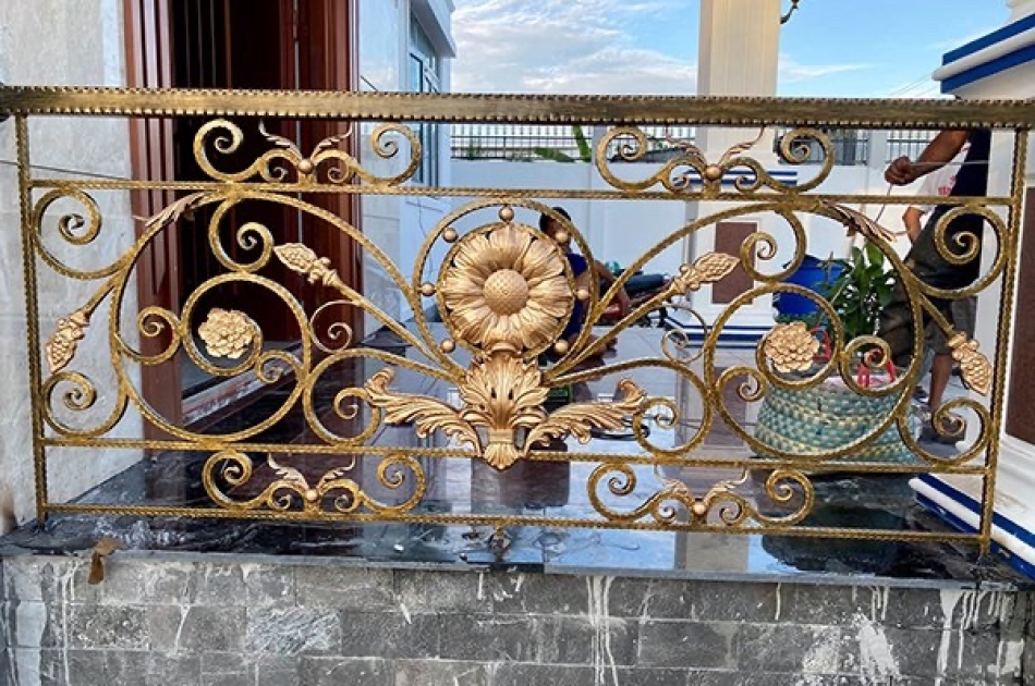 LAN CAN SẮT MỸ THUẬT