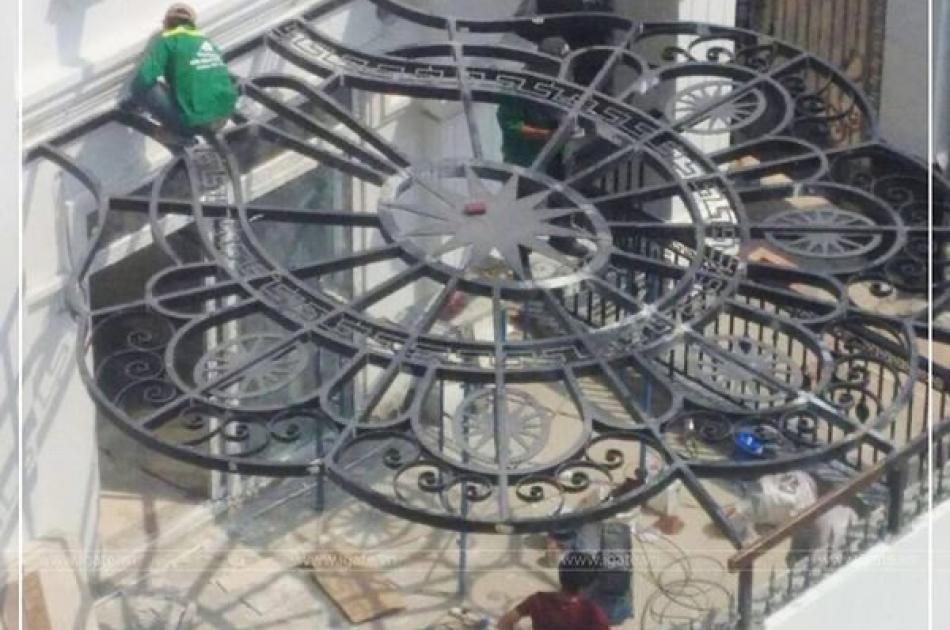 MÁI KÍNH SẮT MỸ THUẬT