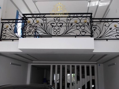 LAN CAN SẮT MỸ THUẬT